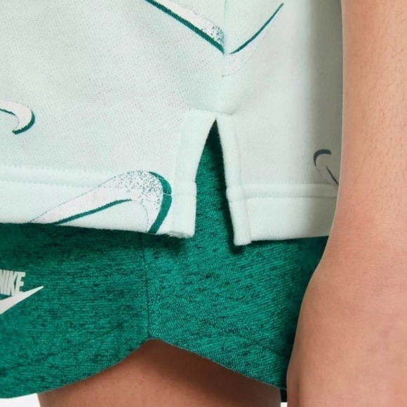 Nike Tank Top Size Large Girls NWT Youth - Picture 5 of 9